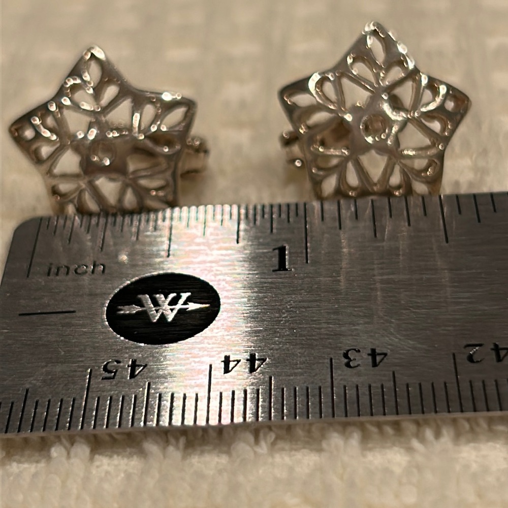 Silver Star within Star Filigree Pierced  Earrings with Lever Back Closure